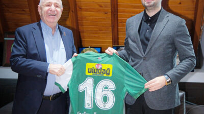 Ümit Özdağ’dan Bursaspor’a ziyaret