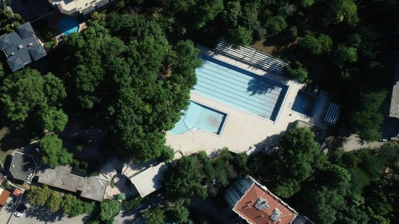 Bursa’ya müjde! Şehrin sembol tesisi yeni yüzüne kavuşuyor… Olay Gazetesi Yazarı İhsan Aydın, Bursa'nın sembol tesislerinden olan Çekirge'deki