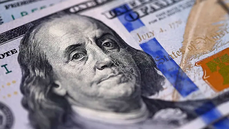 Dolar rekor kırdı