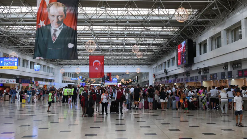 Bayramda 867 ek uçak seferi