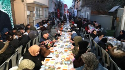 Bursa’da bu iftar sofrası dolup taştı