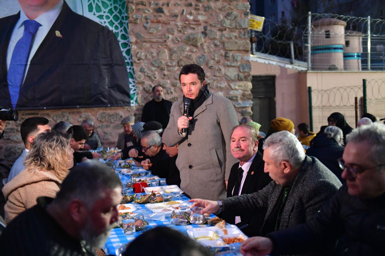 Osmangazi’nin gönül sofrası bu kez o mahallede kuruldu