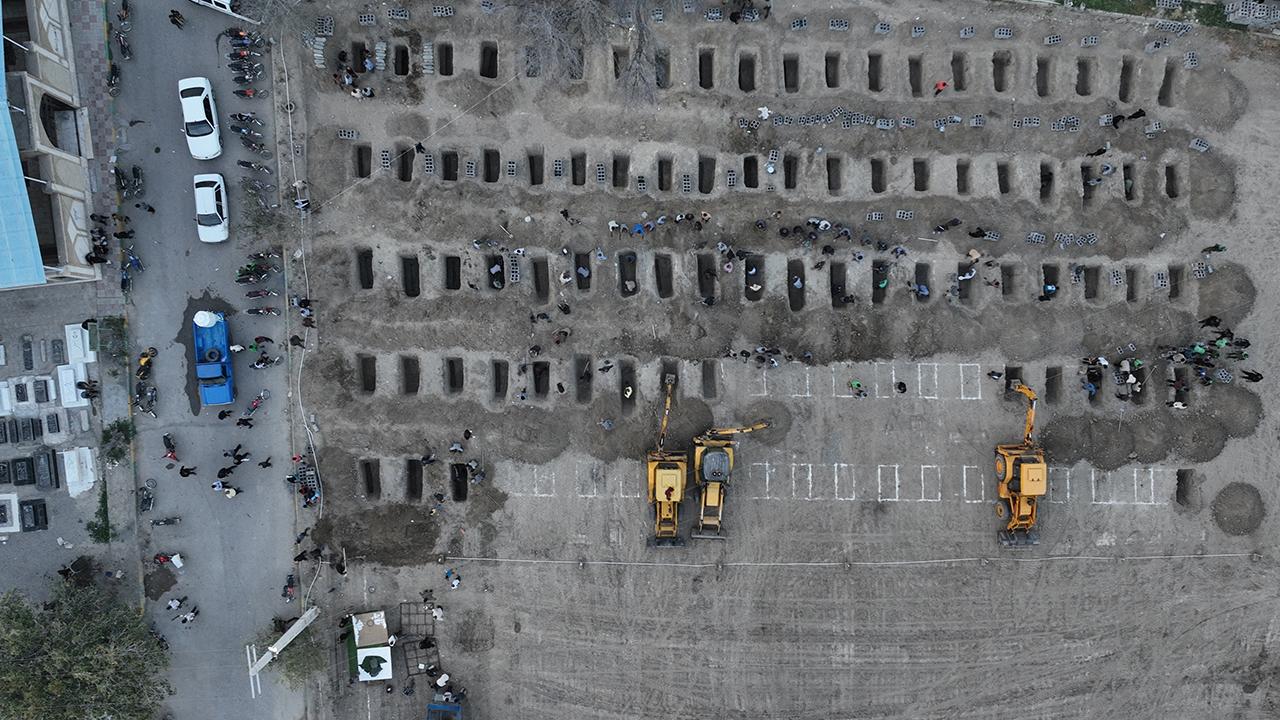 İran’da 210 çocuk hayatını kaybetti İran’da 210 çocuk hayatını kaybetti