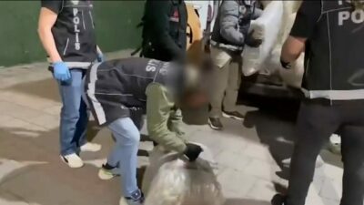 Zehir tacirlerine ağır darbe! 1,3 ton uyuşturucu ele geçirildi