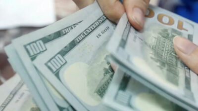 Dolarda aylar sonra bir ilk!