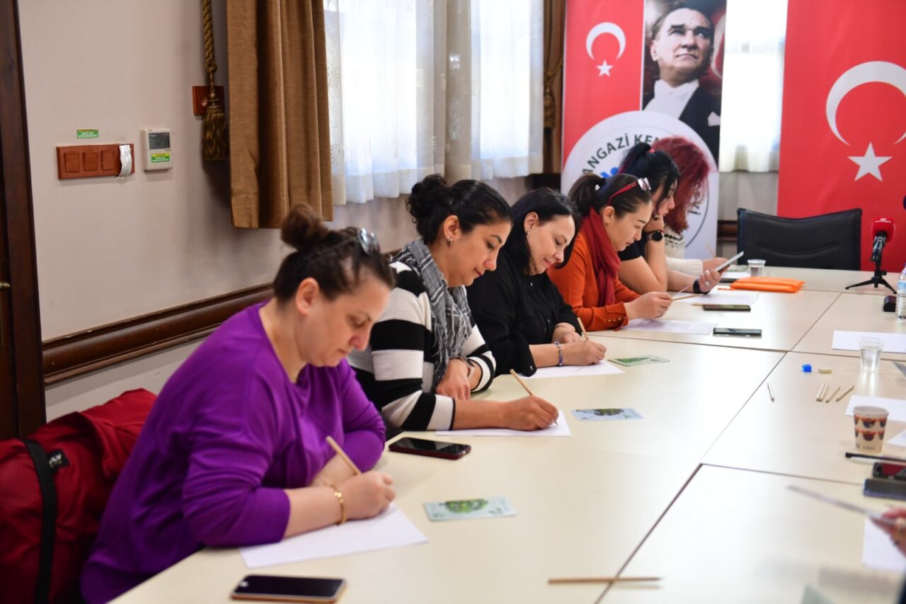 Bursa Osmangazi’de kadınlar için anlamlı atölye