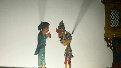 “Karagöz’e İş Ardına Düş” Bursa’da sahnelendi