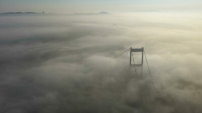 Kartpostallık görüntüler! Megakent sis içinde…