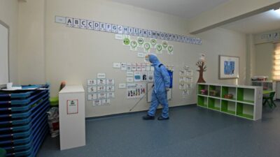 Bursa’da miniklere güvenli ortam! Baştan sona dezenfekte edildi