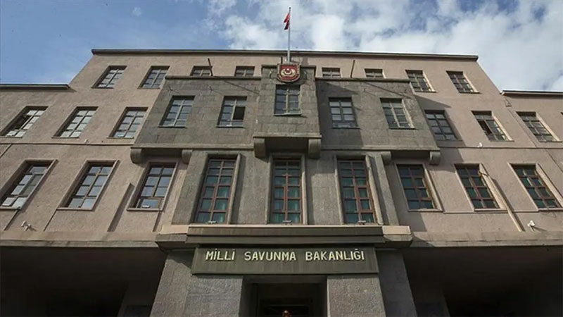 Milli Savunma Bakanlığı (MSB), Kara Havacılık Komutanlığına ait CH-47 Ağır