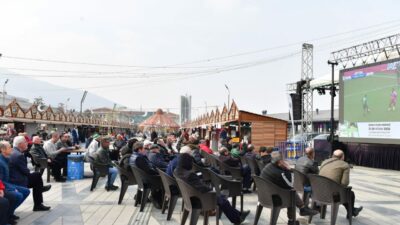 Bursaspor coşkusu bu meydanda yaşandı