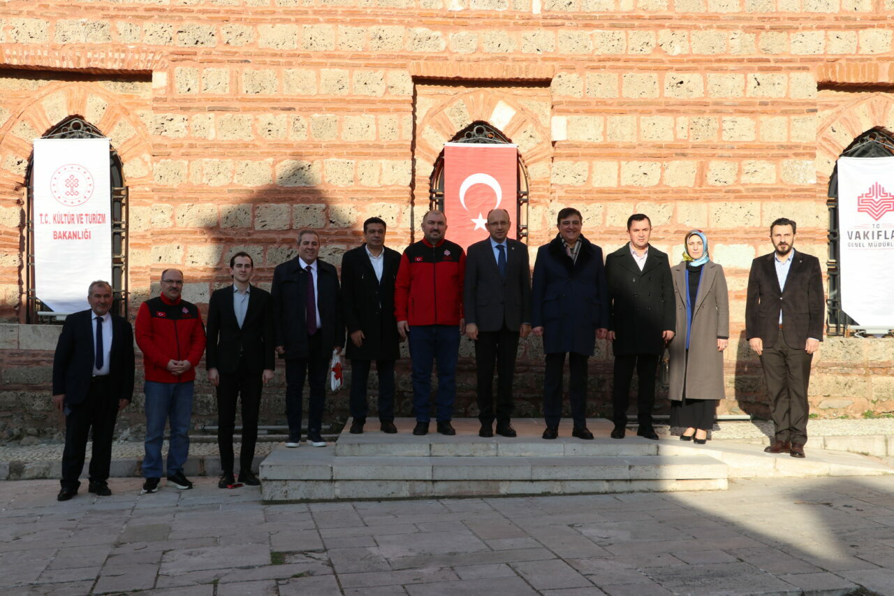 Osmanlı padişahı 1. Bayezid, vefatının 623’üncü yılında Bursa’da anıldı