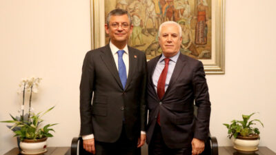 CHP Genel Başkanı Özgür Özel, Bursa Büyükşehir Başkanı Mustafa Bozbey'in