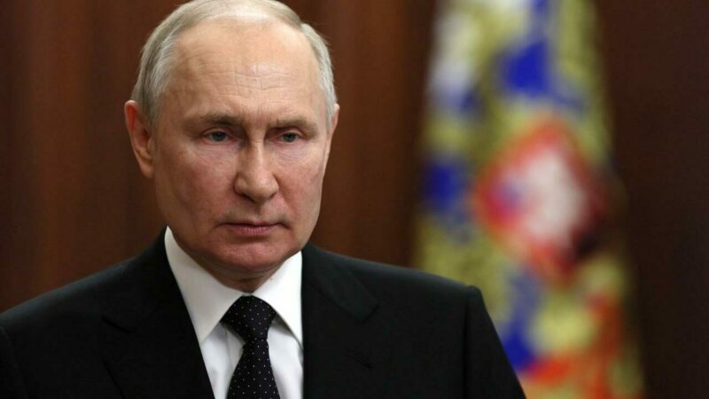 Putin, külçe altın ihracatını yasakladı Rusya Devlet Başkanı Vladimir Putin, ülkeden 100 gramdan daha ağır