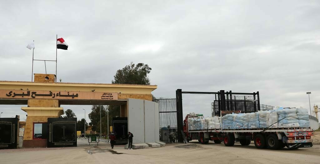 Refah Sınır Kapısı çift yönlü olarak yeniden açılıyor