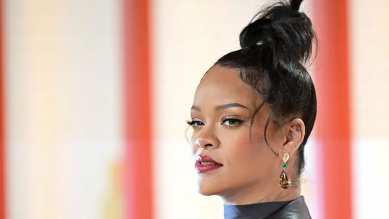 Rihanna’nın evine tüfekli saldırı Rihanna’nın evine tüfekli saldırı