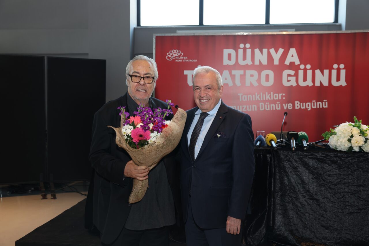 Rutkay Aziz Dünya Tiyatro Günü’nde Nilüferlilerle buluştu 