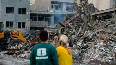 İran’da ölü sayısı 867’ye yükseldi