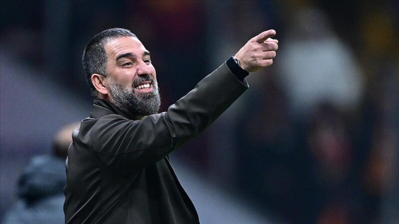 Shakhtar Donetsk Teknik Direktörü Arda Turan'ın Türkiye'de maç yapma talebine