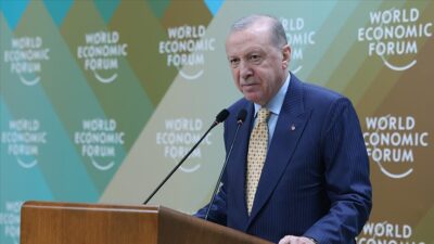 Cumhurbaşkanı Erdoğan: Bu anlamsız savaşın faturasını insanlık ödüyor