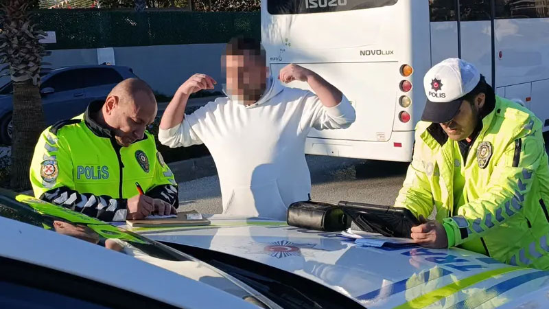 Yeni trafik cezalarında rekor geldi! Tam 390 bin lira ceza yedi Yeni trafik cezalarında rekor geldi! Tam 390 bin lira ceza yedi