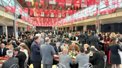 CHP Bursa’nın bayramlaşma törenine yoğun katılım