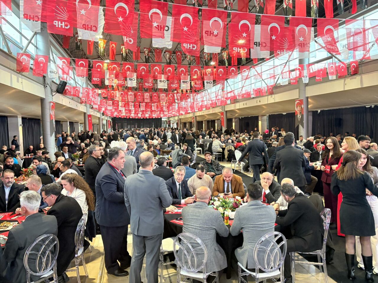 CHP Bursa’nın bayramlaşma törenine yoğun katılım