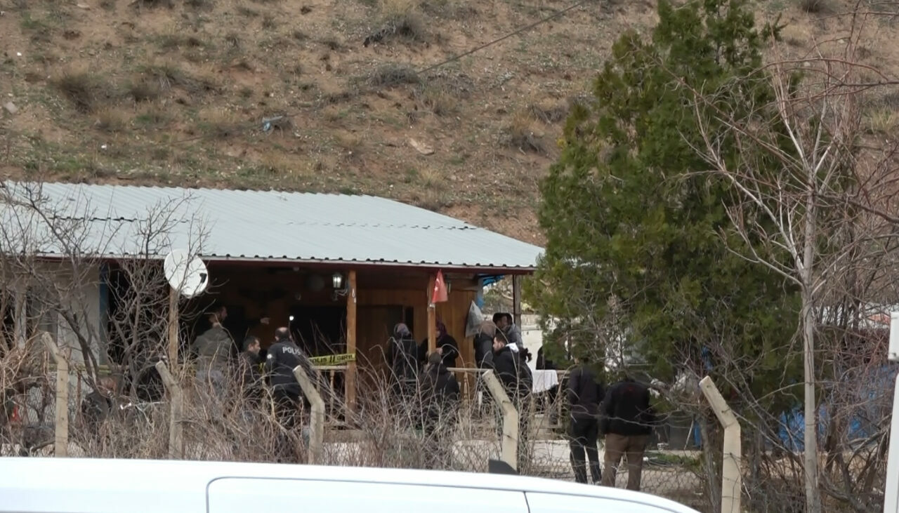 Yalnız yaşadığı evde ölü bulundu