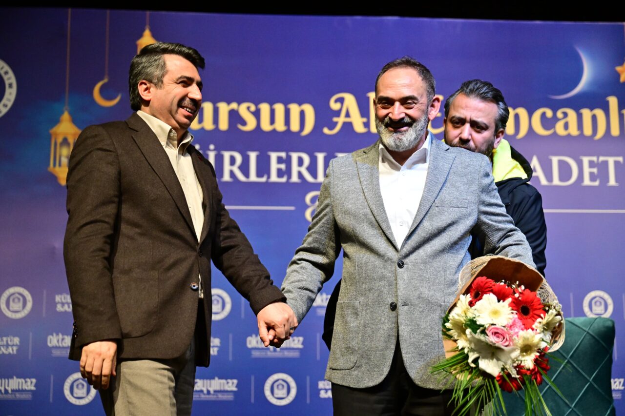 Dursun Ali Erzincanlı Bursalılarla buluştu Dursun Ali Erzincanlı Bursalılarla buluştu