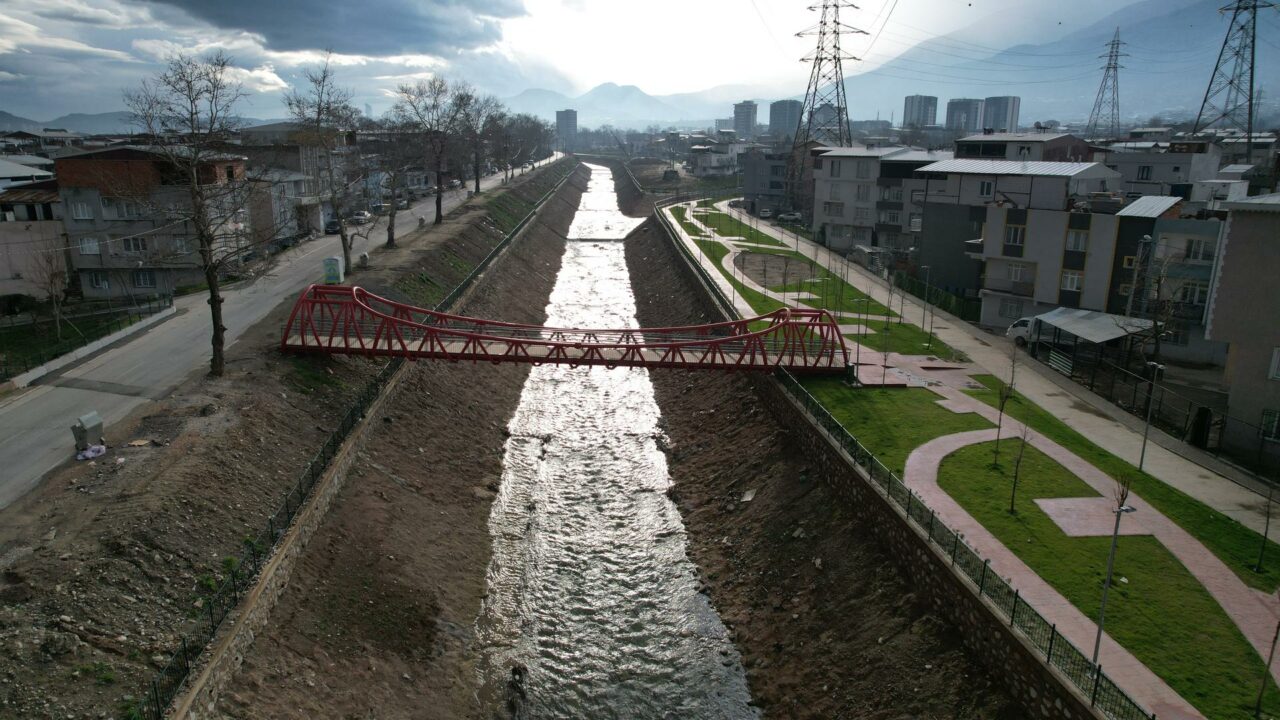 Bursa’da iki mahalle arasına modern yaşam alanı