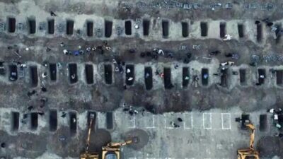 160 çocuk yan yana defnedilecek