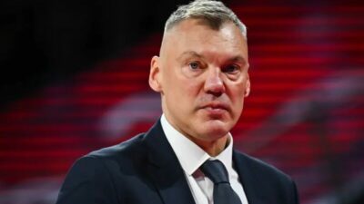 Fenerbahçe Beko başantrenörü Jasikevicius, Dubai’de mahsur kaldı