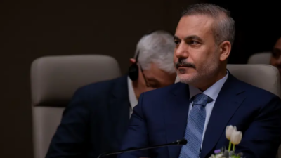 Riyad toplantısında füze alarmı: Bakanlar sığınaklara götürüldü!