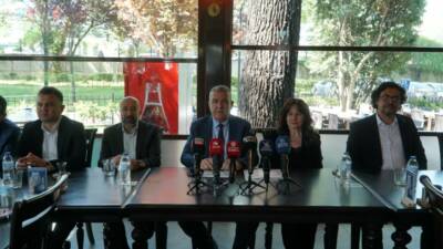 Türk-İş 8. Bölge Temsilcisi Ruhi Biçer, 1 Mayıs öncesi yaptığı