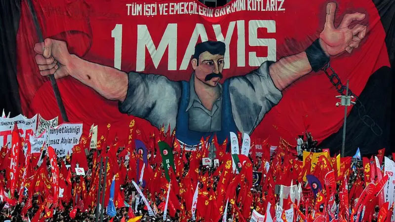 TÜMTİS Bursa Şube Başkanı Özdemir Aslan, 1 Mayıs öncesi olay.com.tr’de