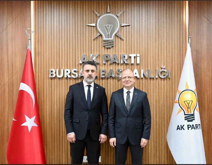 1 yazi icin ak parti il baskani davut gurkan ve buyuksehir belediye baskanvekili sahin biba