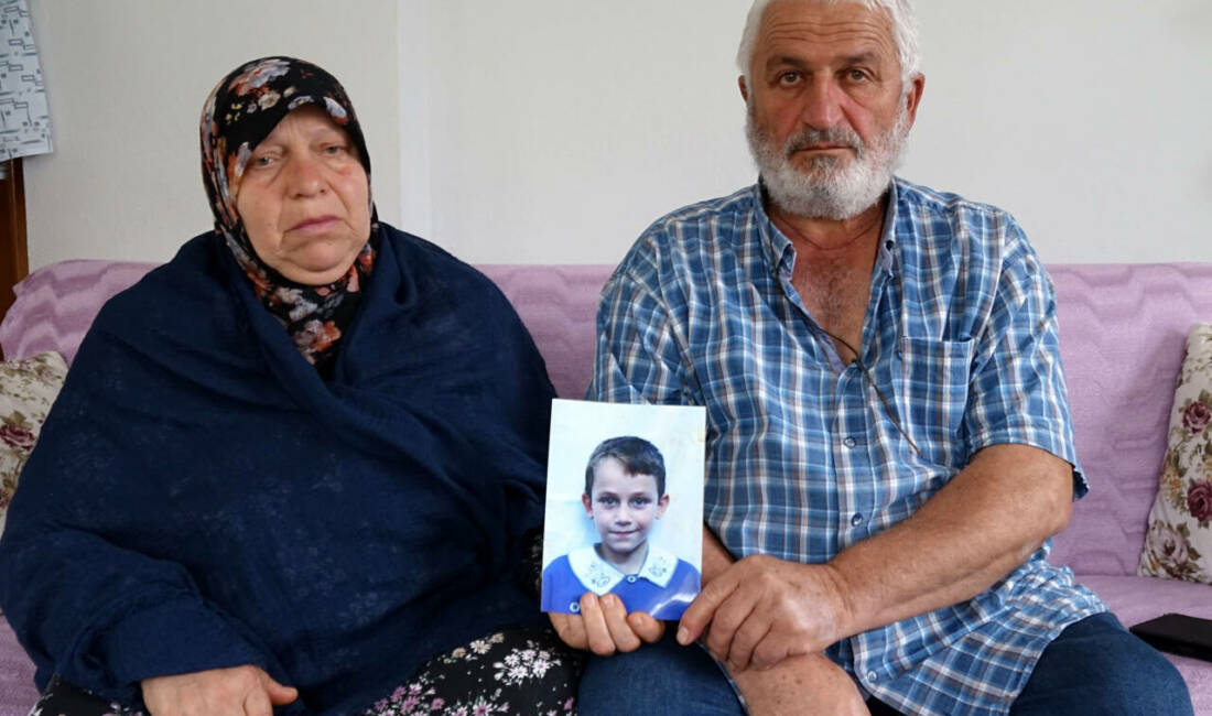17 yıldır kayıp… Yusuf Kazdal dosyasında Tuncay Sonel detayı Trabzon'da 17 yıl önce kaybolan Yusuf Kazdal’ın (9) ailesi, Adalet
