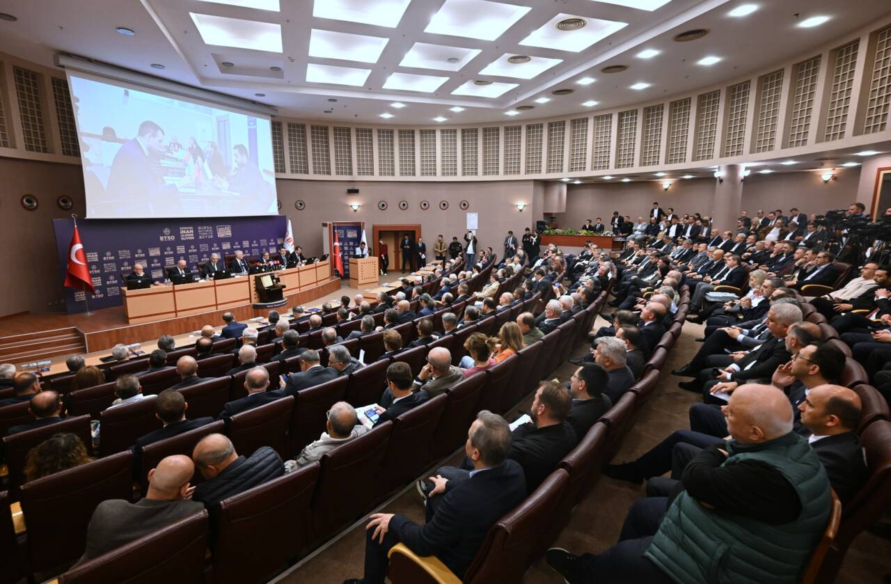 Bakan Bolat'tan Bursa iş dünyasına müjdeler 5 2 11