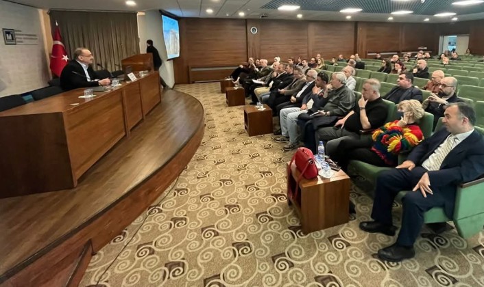 Tarımda kenevir umudu: Az su istiyor, toprağı temizliyor, sanayide çok yaygın 8 Tarımda kenevir umudu: Az su istiyor, toprağı temizliyor, sanayide çok yaygın