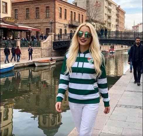 2 yazi icin bursaspor formasiyla porsuk kenarinda zafer partisi gemlik ilce baskani nilufer toprakci