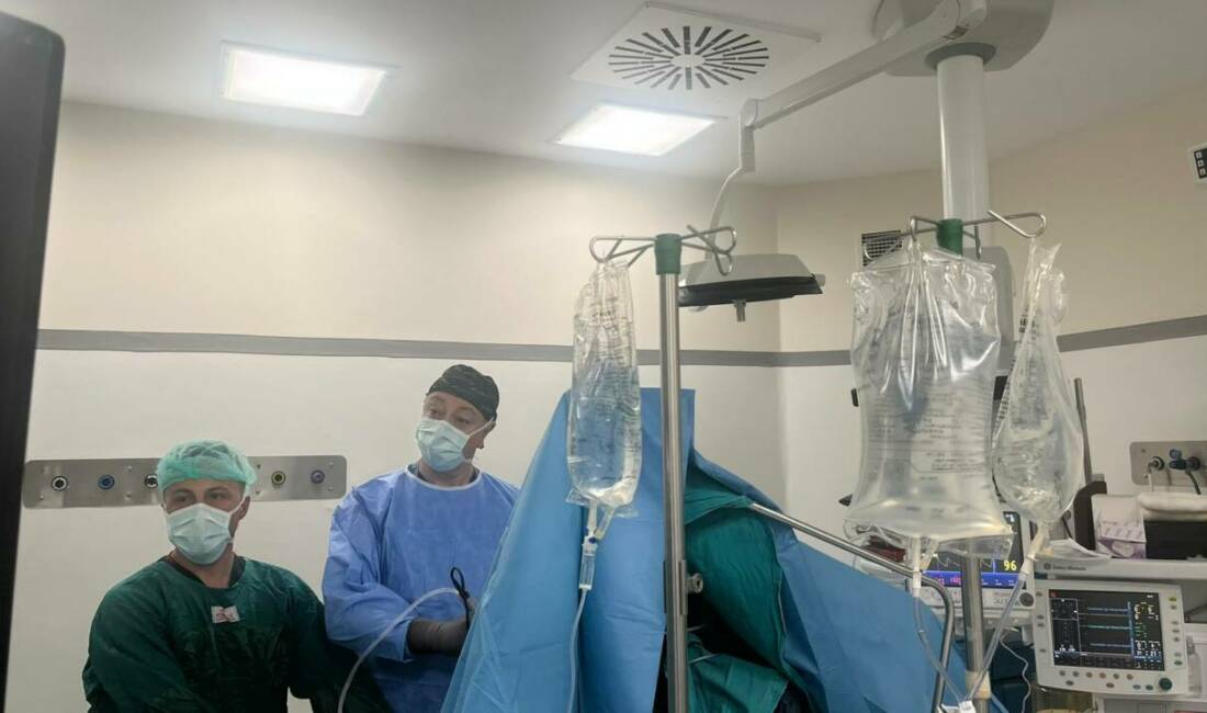 Kalça ağrısı yaşayanlar için bıçak altına yatmadan konforlu tedavi imkanı