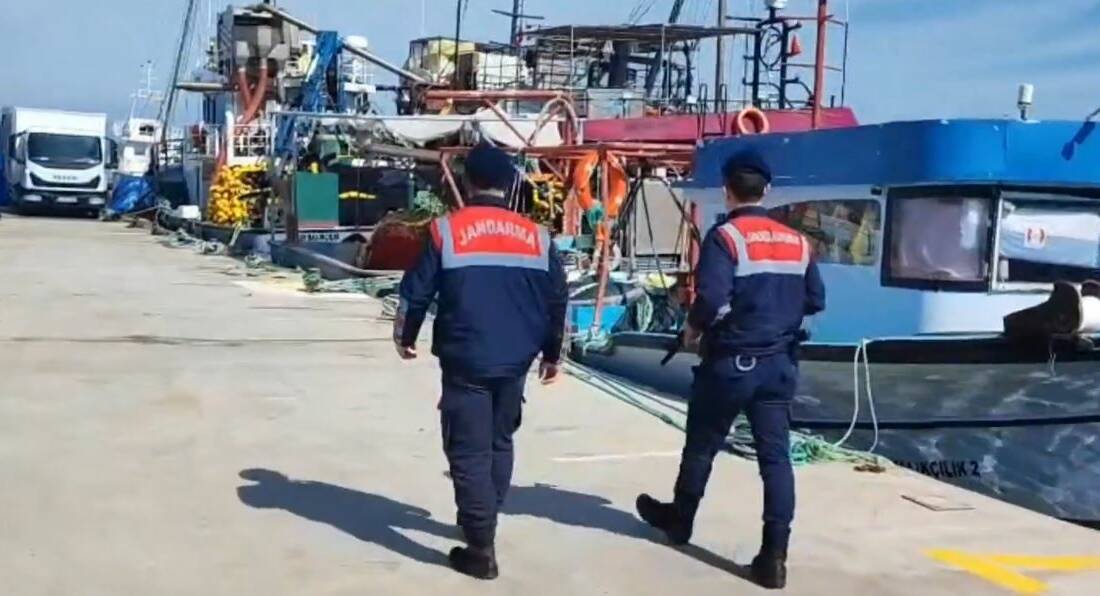 24 ilde göçmen kaçakçılığı operasyonu: 89 tutuklama İçişleri Bakanlığı, 24 ilde düzenlenen operasyonlarda yakalanan 132 göçmen kaçakçılığı