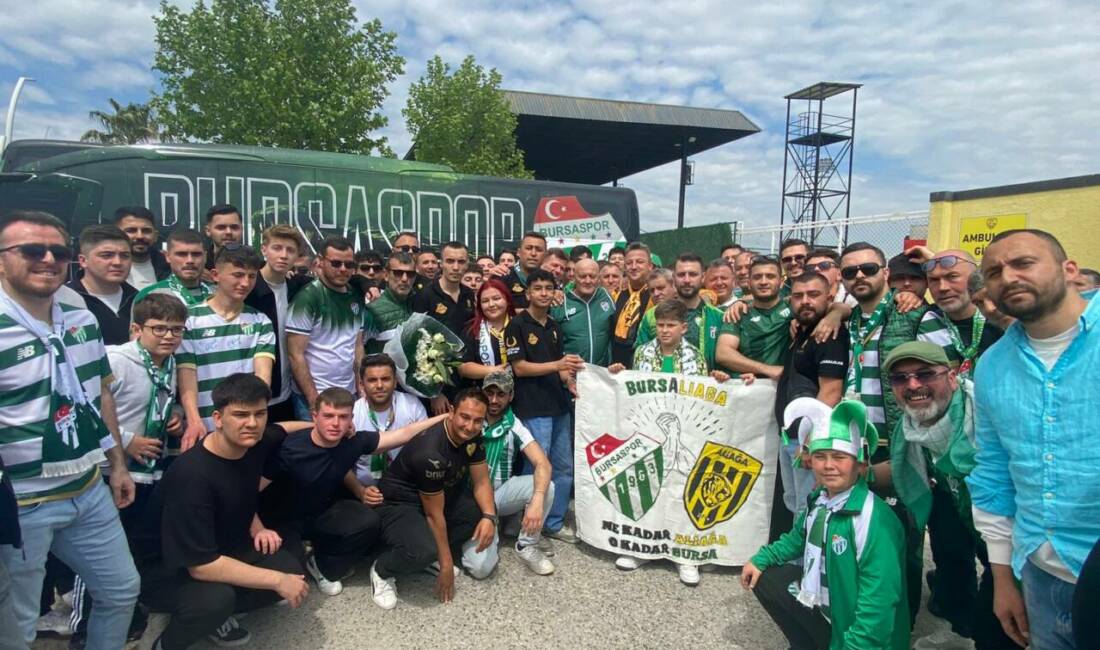 Bursaspor’a Aliağa taraftarından jest Şampiyon Bursaspor’un ligin son haftasında deplasmanda Aliağa FK ile oynayacağı