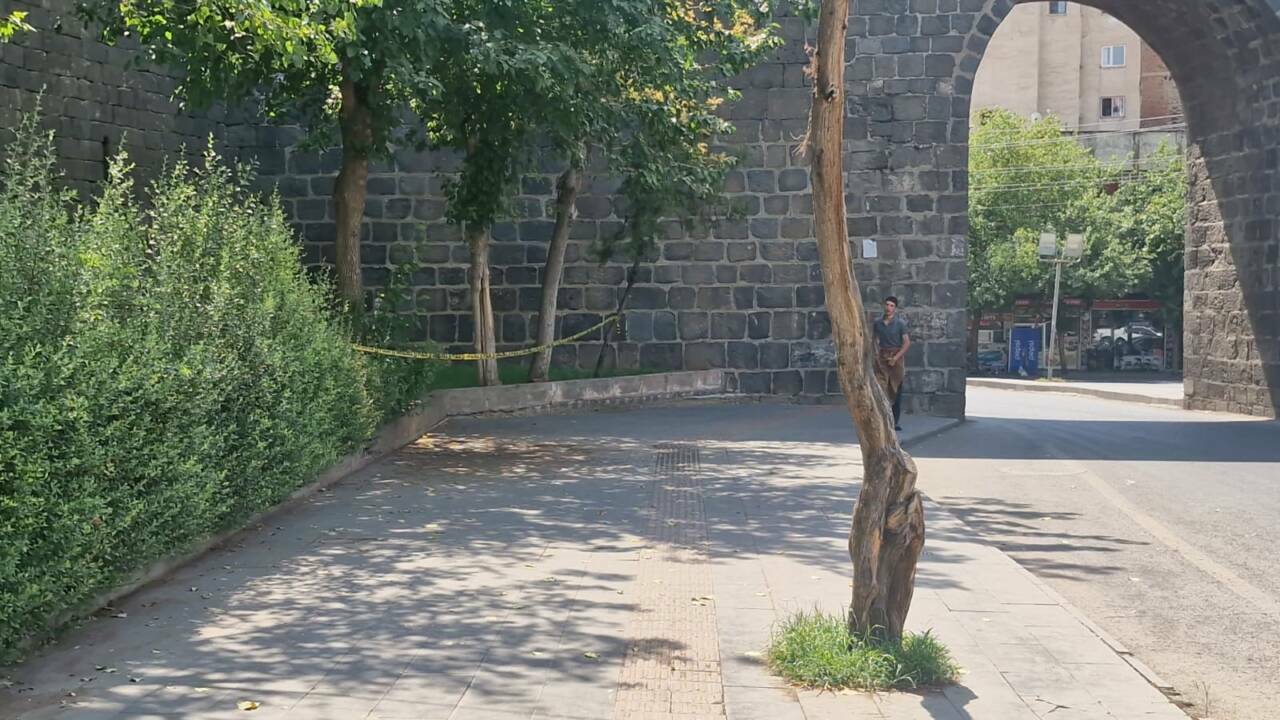 3 aylık hamile Helin cinayetinde kan donduran detaylar! 'Çiçek alacağım' deyip tuzak kurdu 5 3 aylik hamile helin cinayetinde kan donduran detaylar cicek alacagim deyip tuzak kurdu 105a3aa797fa