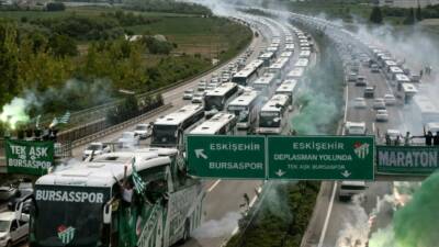 30 binden fazla yeşil beyaz sevdalısı, yüzlerce otobüs ve minibüsün