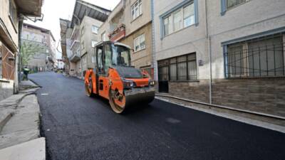 Kentin  17 ilçesinde altyapı ve üstyapı yatırımlarını sürdüren Bursa Büyükşehir