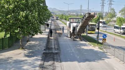 Şehrin 17 ilçesinde ulaşım yatırımlarını hız kesmeden sürdüren Bursa Büyükşehir
