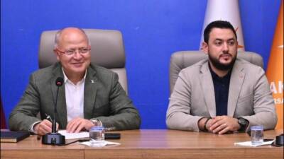 Olay Gazetesi Yazarı Ahmet Emin Yılmaz, AK Parti Bursa'da yaşanan