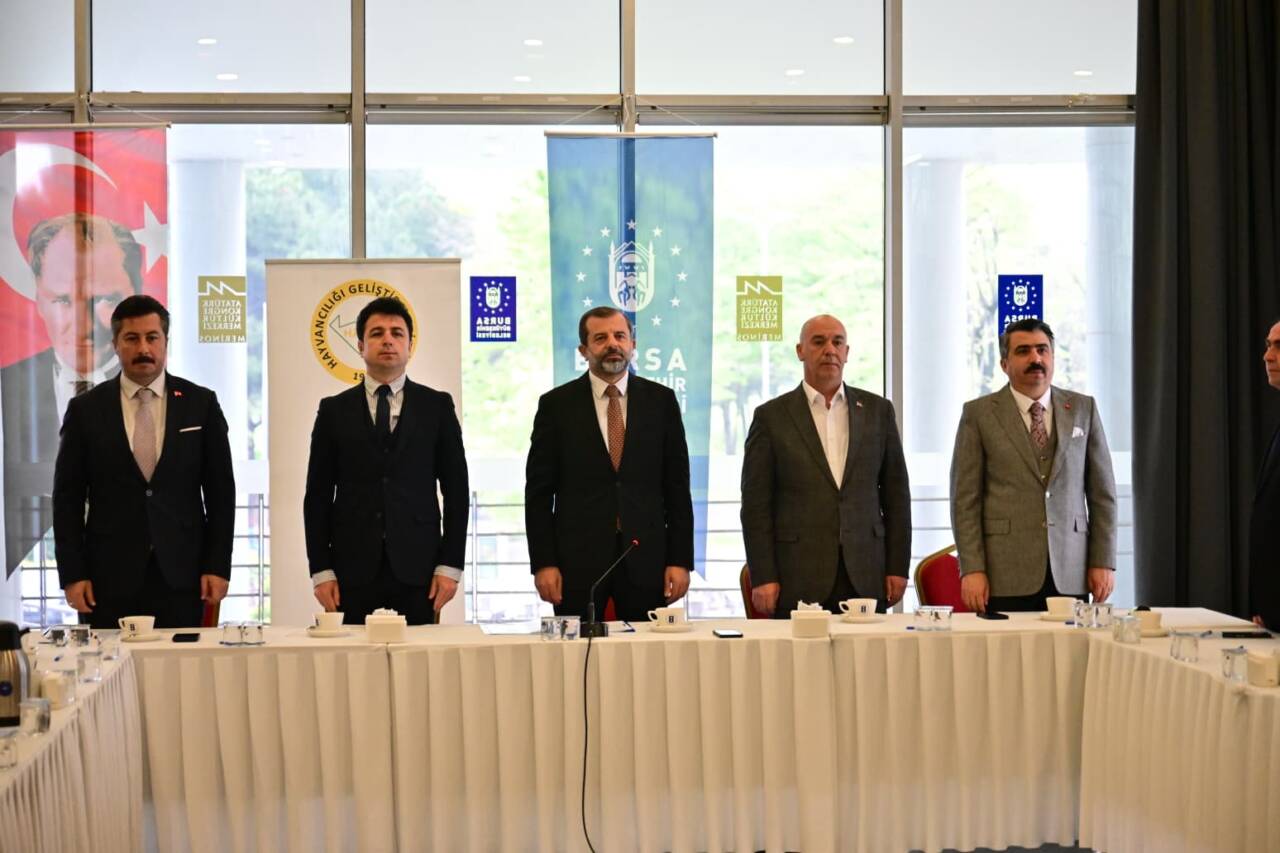 Yenişehir Belediye Başkanı Özel'e yeni görev 2 423