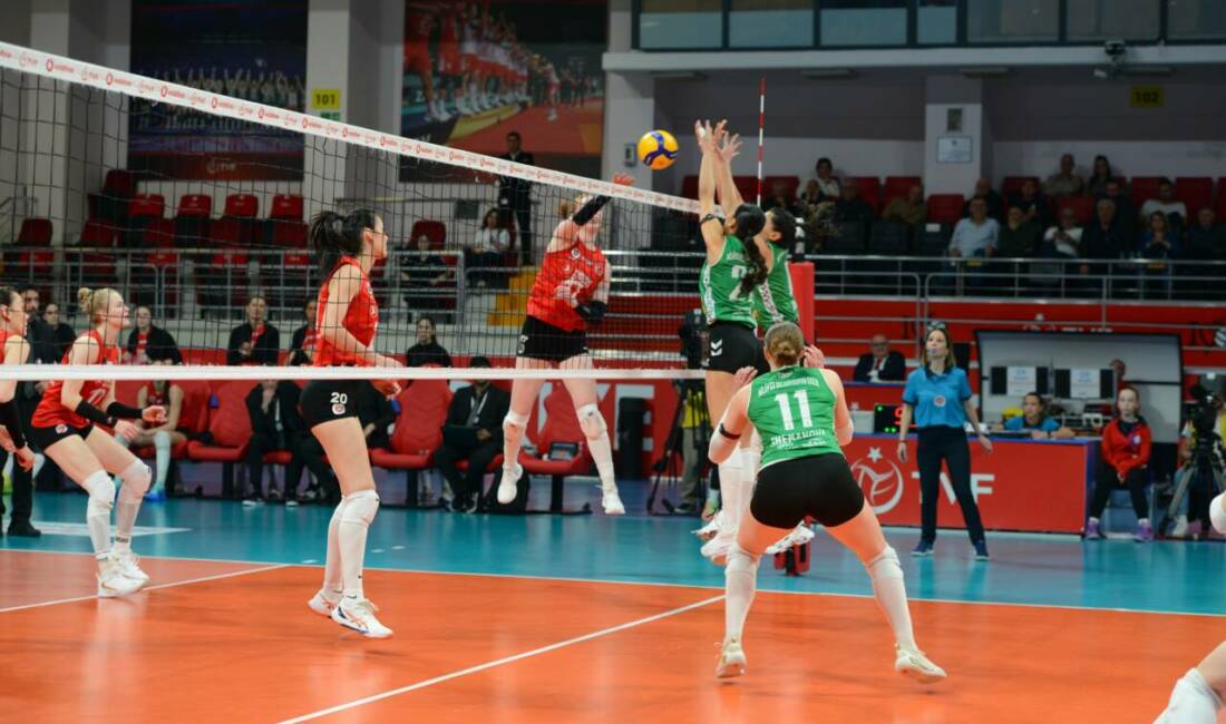 Vodafone Sultanlar Ligi Play-Off 7-8 serisinde Türk Hava Yolları'nı ağırlayan